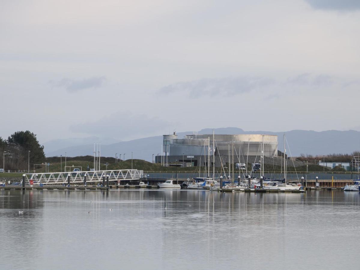 8 Marina View Villa Pwllheli Luaran gambar